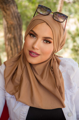 Bej Çapraz Bantlı Medium Size Hijab - Hazır Şal - Thumbnail