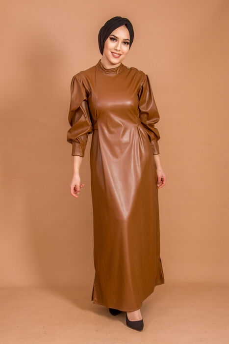 Kahverengi Deri Düğme Detaylı Elbise