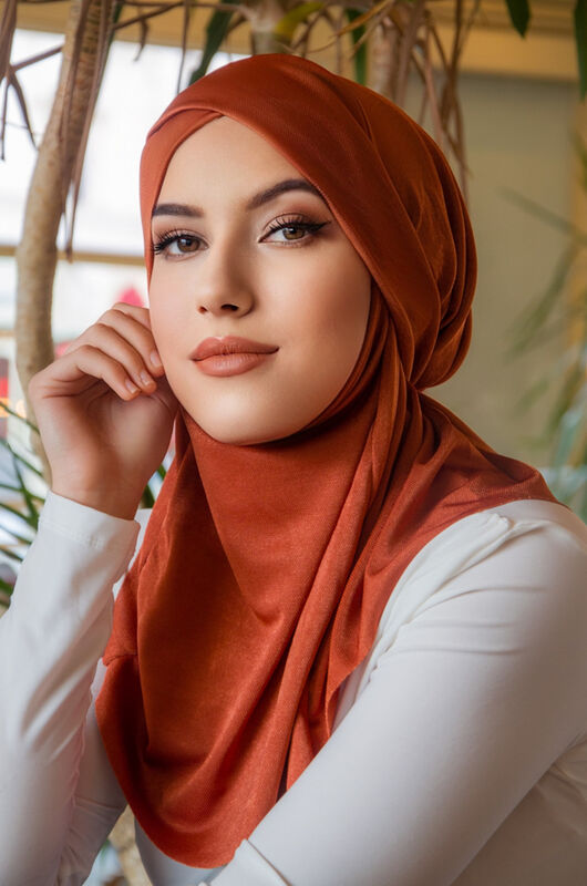 Kiremit Çapraz Bantlı Medium Size Hijab - Hazır Şal