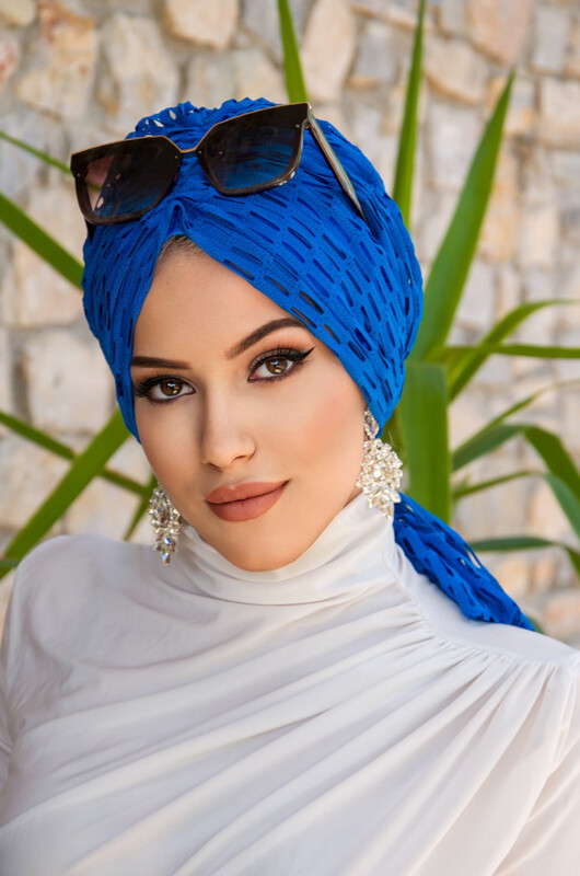 Saks Mavi Dantel Tokalı Bone - Thumbnail
