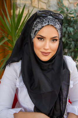 Siyah Beyaz Etnik Desen Bandana Hijab - Thumbnail