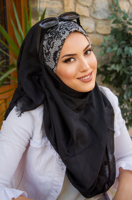 Siyah Beyaz Etnik Desen Bandana Hijab