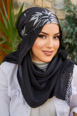 Aişe Tesettür - Siyah Desenli Bandana Hijab - 50102